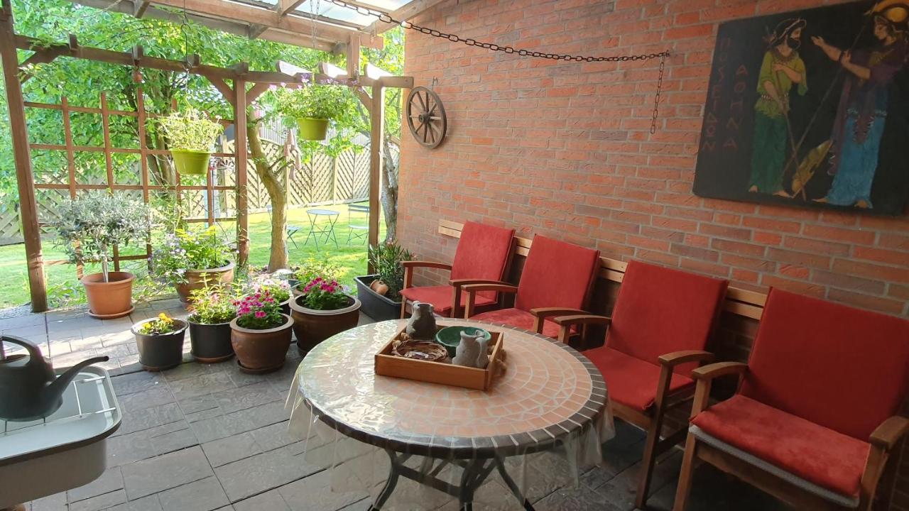 Ruhige Gastesuite Mit Fruhstuck Rhauderfehn Exterior photo